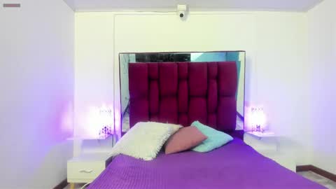 MAEE ANGELS online show from 3, 12, 2024