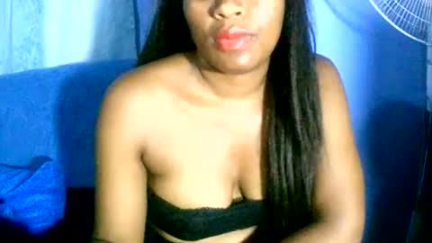 Snapshot of maelahlove chatting on 5, 12, 2024 MaelahLove online show from 5, 12, 2024