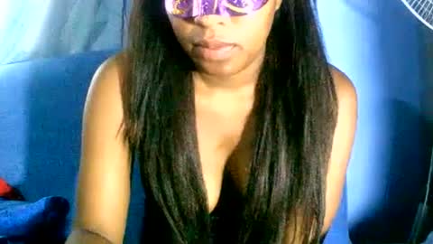 Snapshot of maelahlove chatting on 19, 12, 2024 MaelahLove online show from 19, 12, 2024