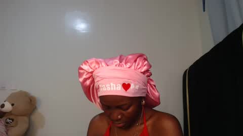 Snapshot of maelys_ta chatting on 15, 6, 2026 maelys_ta online show from 15, 6, 2026