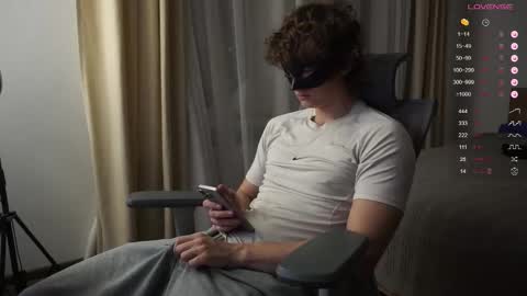 Mike XMaestro 3369 online show from 4, 10, 2025