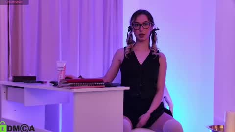 M. online show from 6, 3, 2025