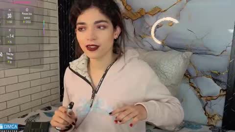 maevekuro online show from 15, 11, 2025