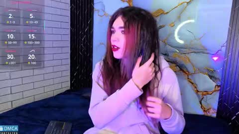 maevekuro online show from 24, 11, 2025