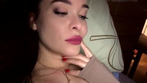 magggg658318 online show from 3, 10, 2025