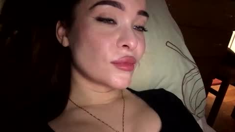 magggg658318 online show from 17, 12, 2025