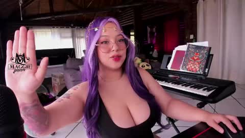 Snapshot of maggie_queen chatting on 3, 6, 2026 Luna online show from 3, 6, 2026