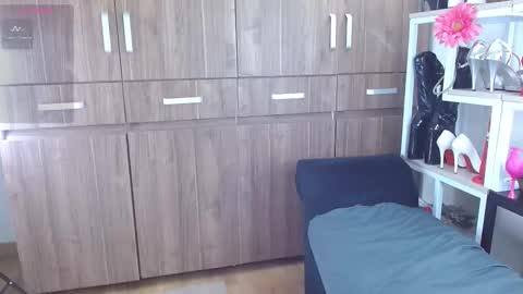 Maghenta-MS mature online show from 5, 2, 2026