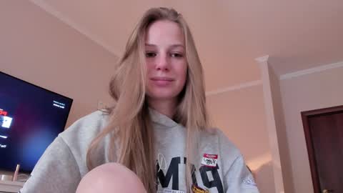 Snapshot of magic_couple13 chatting on 8, 2, 2026 Alice online show from 8, 2, 2026