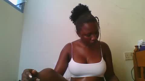 Snapshot of magic_koko3 chatting on 8, 11, 2025 magic_koko3 online show from 8, 11, 2025