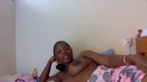 Snapshot of magic_koko3 chatting on 23, 11, 2025 magic_koko3 online show from 23, 11, 2025