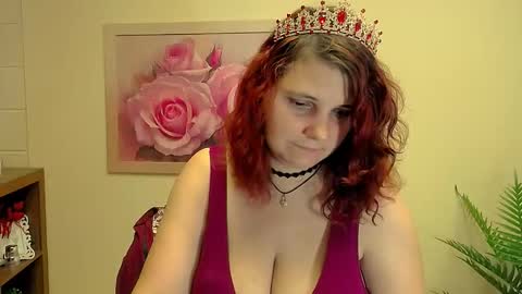 Snapshot of magic_kristy chatting on 18, 11, 2025 Kristy online show from 18, 11, 2025