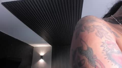 Snapshot of magic_marg chatting on 16, 10, 2025 Marge online show from 16, 10, 2025