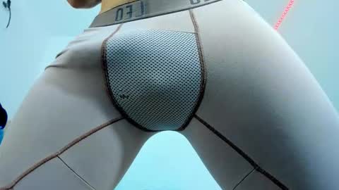 Snapshot of magic_mike_26 chatting on 25, 10, 2025 Magic Mike online show from 25, 10, 2025