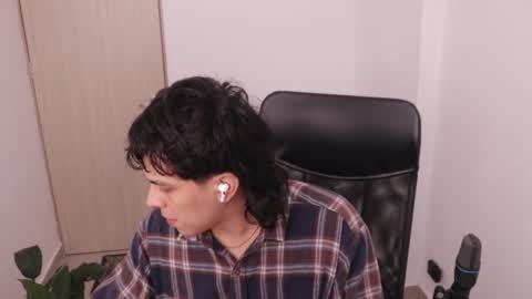 Tony Hoffa online show from 7, 3, 2026