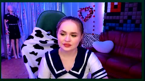 Snapshot of magical_leila chatting on 28, 2, 2025 Jessica Leila online show from 28, 2, 2025