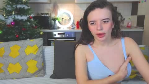 Snapshot of magical_mermaids chatting on 30, 12, 2024 Alice online show from 30, 12, 2024