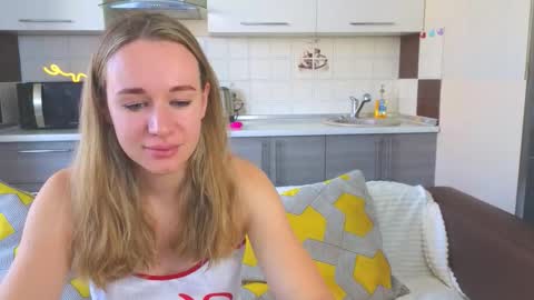 Snapshot of magical_mermaids chatting on 10, 9, 2025 Alice online show from 10, 9, 2025