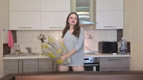 Snapshot of magical_mermaids chatting on 11, 11, 2025 Alice online show from 11, 11, 2025