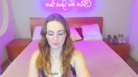 Lili and Bella online show from 2, 2, 2026