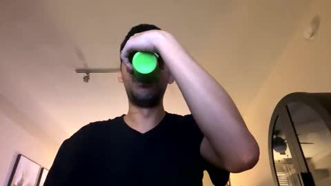 Snapshot of magicjawn chatting on 27, 11, 2025 magicjawn online show from 27, 11, 2025