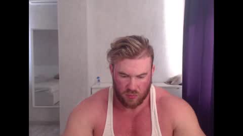 Snapshot of magicmax2017 chatting on 2, 12, 2024 magicmax2017 online show from 2, 12, 2024