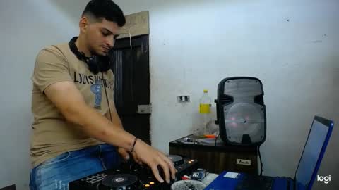 Snapshot of magico_9809 chatting on 14, 2, 2026 BRAYAN online show from 14, 2, 2026