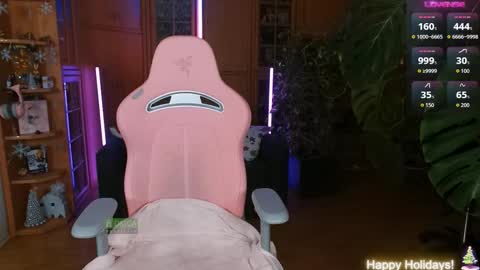 Nicole online show from 5, 12, 2025