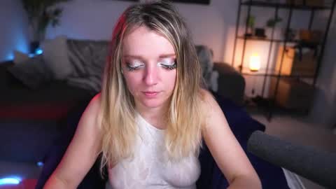 Snapshot of magnetic_ami chatting on 27, 2, 2025 Ami online show from 27, 2, 2025