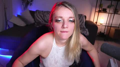 Snapshot of magnetic_ami chatting on 2, 3, 2025 Ami online show from 2, 3, 2025