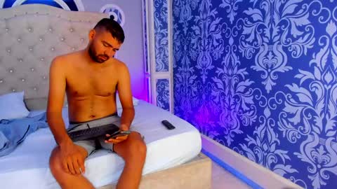 Snapshot of magnus_alejo chatting on 12, 5, 2026 Magnus Alejo online show from 12, 5, 2026
