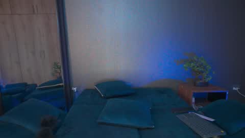 Maia Stark online show from 17, 1, 2026