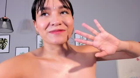 Snapshot of maia_w10 chatting on 10, 3, 2025 Maia online show from 10, 3, 2025