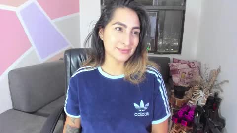   online show from 6, 11, 2025