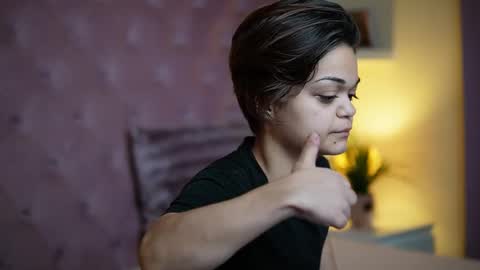 Snapshot of maiamini chatting on 14, 9, 2025 Maia online show from 14, 9, 2025