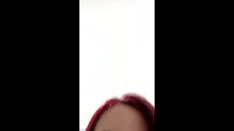 Snapshot of maiarosse_ chatting on 14, 2, 2025 MaiaRosse  online show from 14, 2, 2025