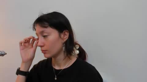 maibys online show from 2, 11, 2025