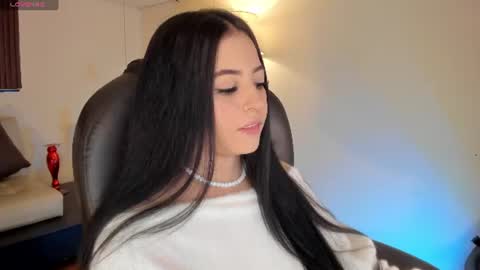 Snapshot of maiiitee_ chatting on 20, 7, 2026 Mait online show from 20, 7, 2026