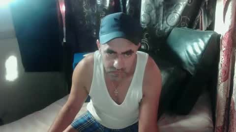 maik198021 online show from 17, 9, 2025