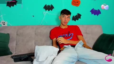 Snapshot of maikol_ortizz chatting on 3, 11, 2025 Maikol online show from 3, 11, 2025