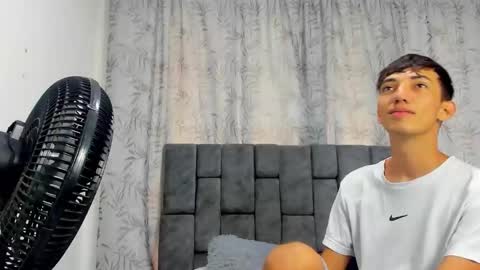 Snapshot of maikol_ortizz chatting on 30, 11, 2025 Maikol online show from 30, 11, 2025