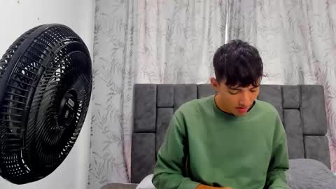 Snapshot of maikol_ortizz chatting on 3, 12, 2025 Maikol online show from 3, 12, 2025