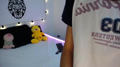 Maiky Cooper online show from 19, 2, 2025