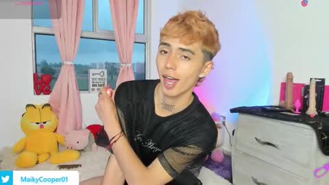 maiky_cooper01 online show from 16, 2, 2026