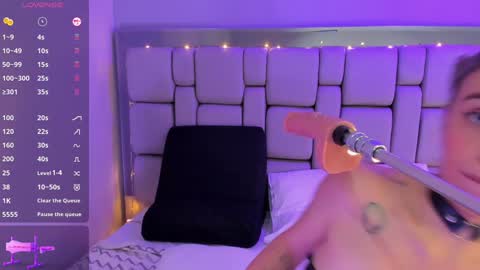 Maily  online show from 4, 1, 2025