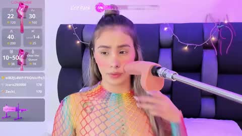 Maily  online show from 5, 3, 2025