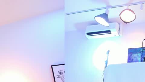 Maily  online show from 30, 10, 2025