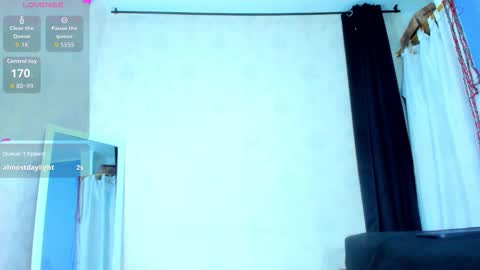 Snapshot of mailyn_er chatting on 3, 12, 2025 Mailyn online show from 3, 12, 2025