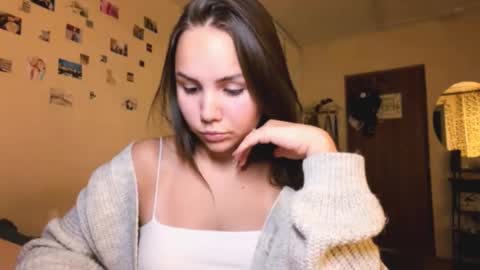 Luna online show from 27, 2, 2026