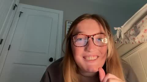 maisystellaxx online show from 25, 7, 2026